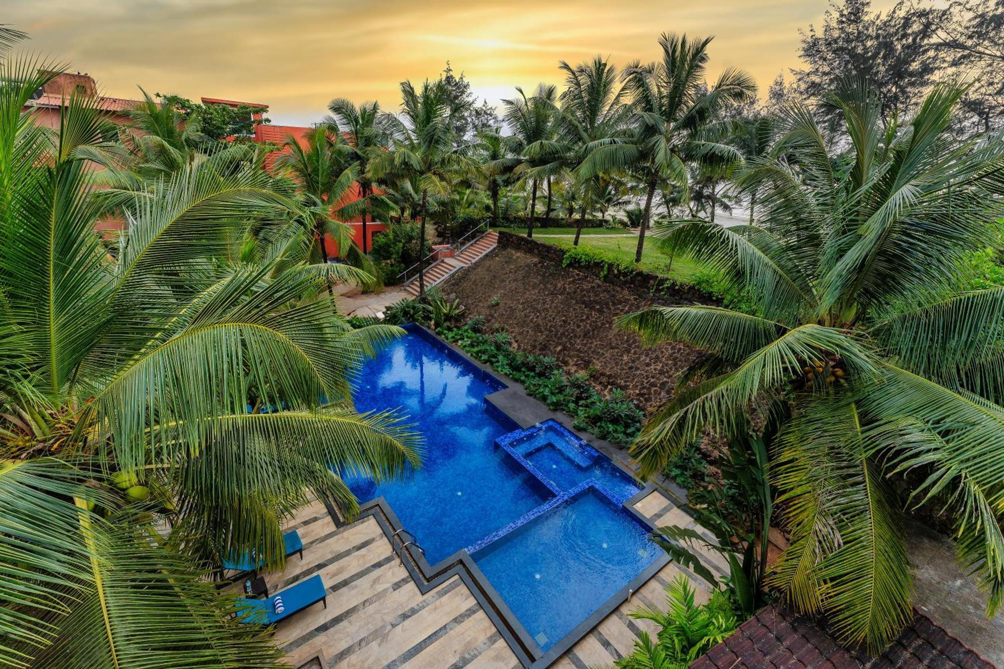 Mandrem Beach Resort, A Member Of Radisson Individuals Retreat Exterior foto
